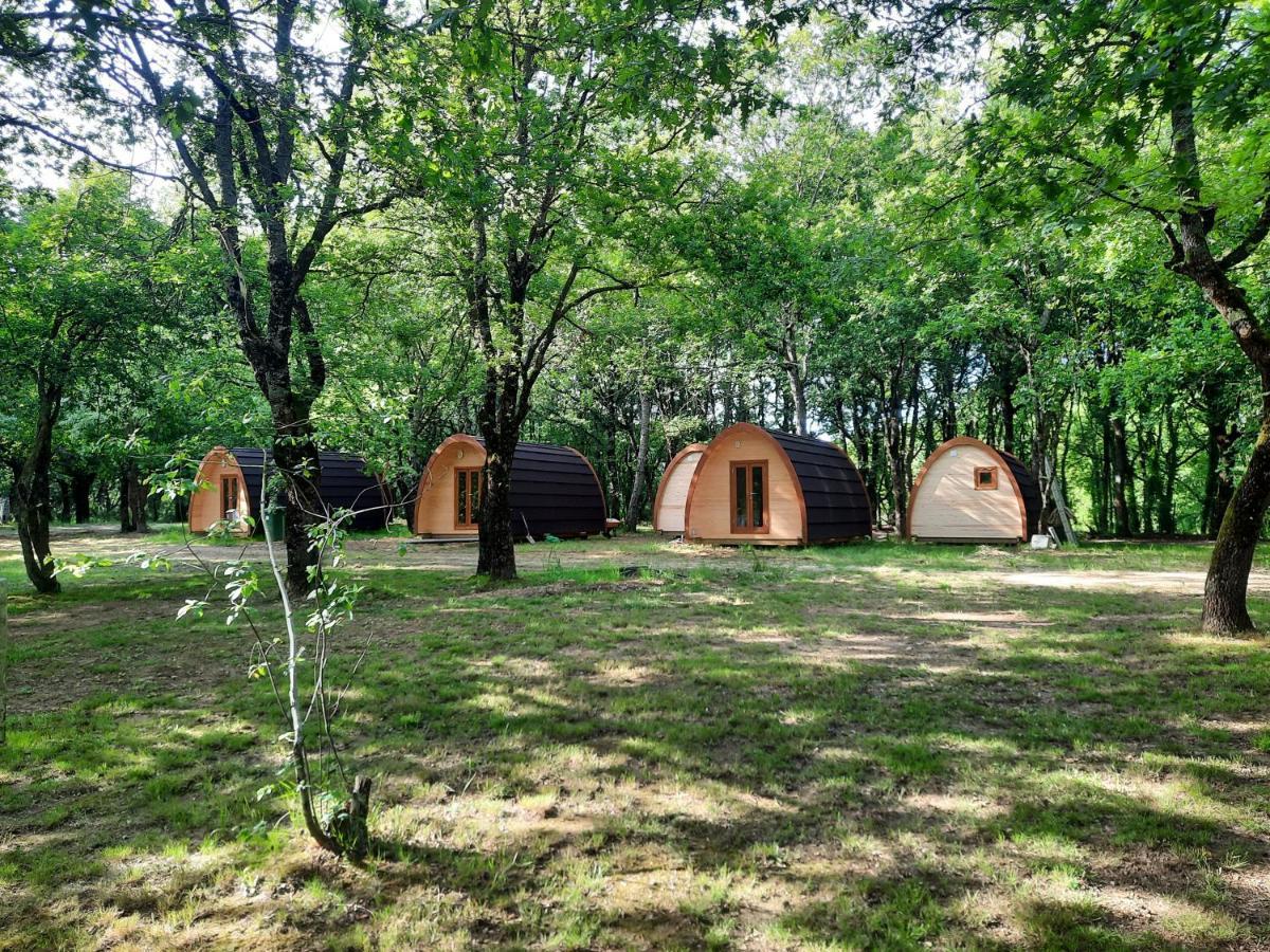 Camping Vila de Sarria Exterior foto
